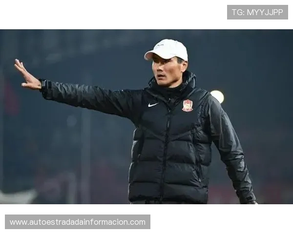 邵佳一指导以国家队征召圆满告别 感谢他为青岛足球谱写辉煌新篇章 邵佳一指导以国家队征召圆满告别 感谢他为青岛足球谱写辉煌新篇章